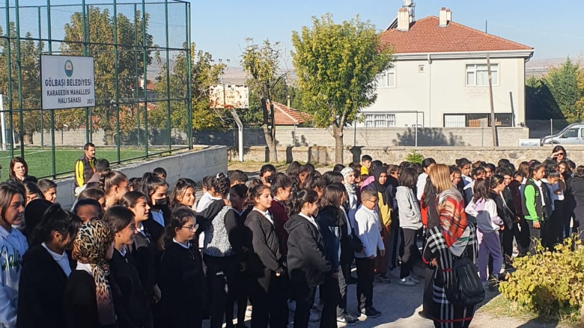 13 Ekim Dünya Afet Risklerinin Azaltılması Günü kapsamında okulumuzda tatbikat yapıldı.
